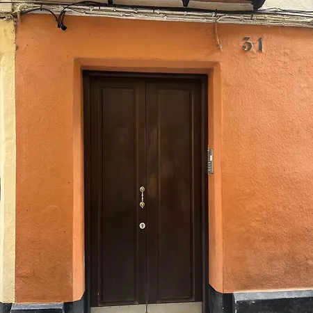 Rym House Grupo Ac Gestion * カディス