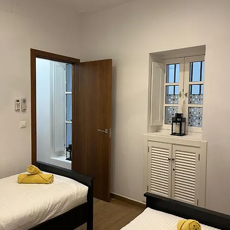 Rym House Grupo Ac Gestion カディス