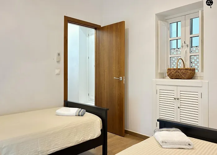 Rym House Grupo Ac Gestion * Cadiz